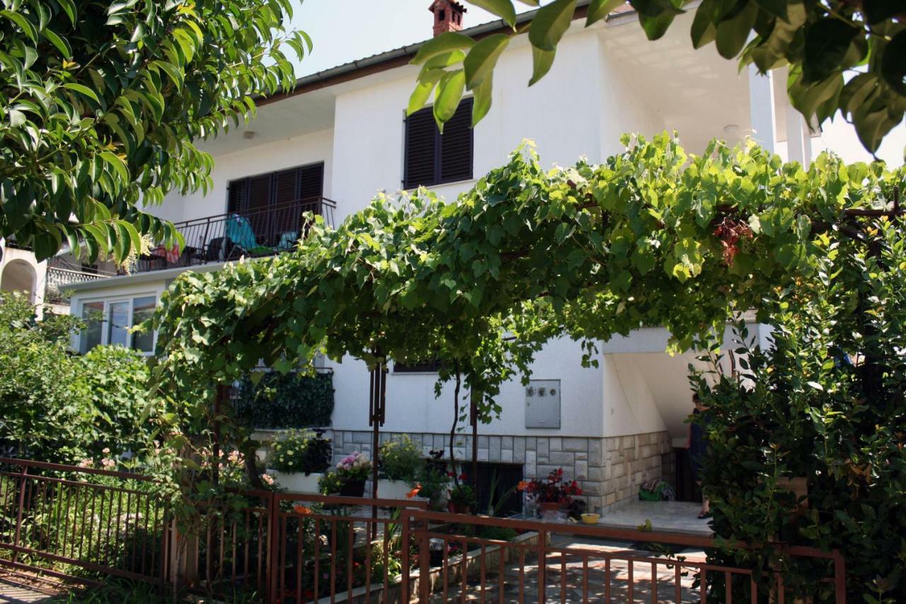 Apartment Vera Umag Exterior foto